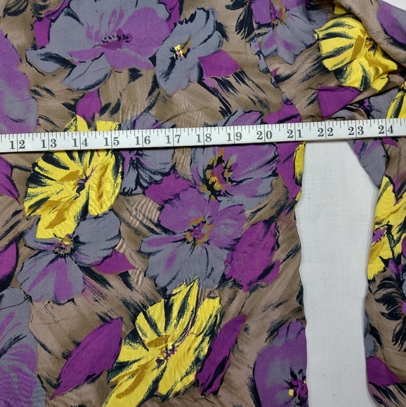 Tochi Vintage Floral Rayon Skirt Blouse Set, Large - Picture 15 of 16